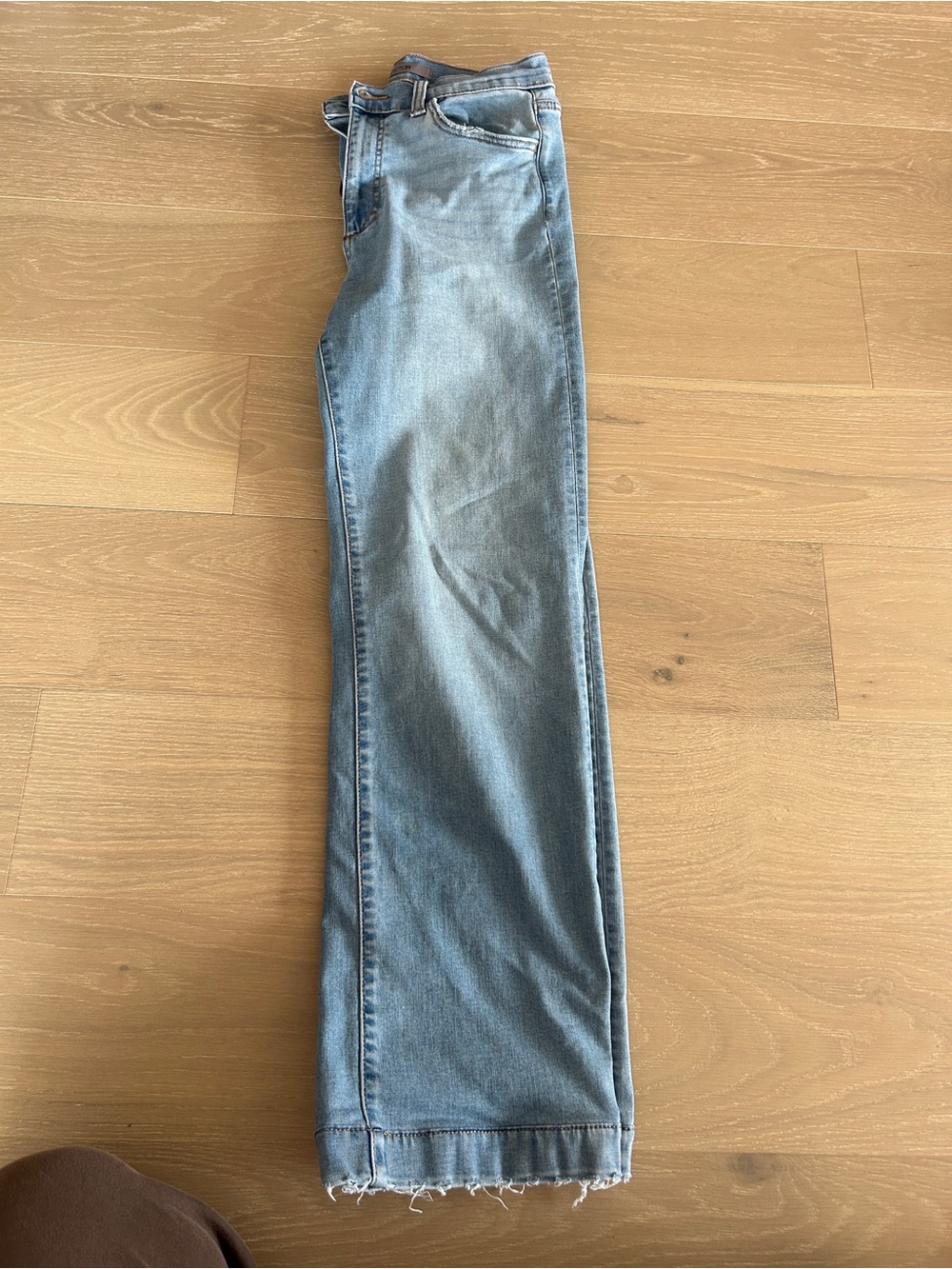 Light wash boot cut jeans - Picture 4 of 5